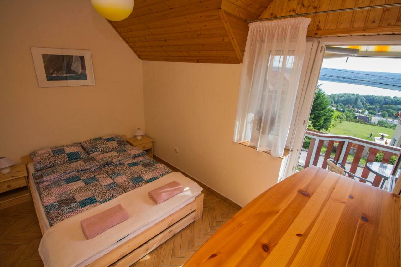 Szépkilátás Vendégház Balatonfůzfő Esterno foto