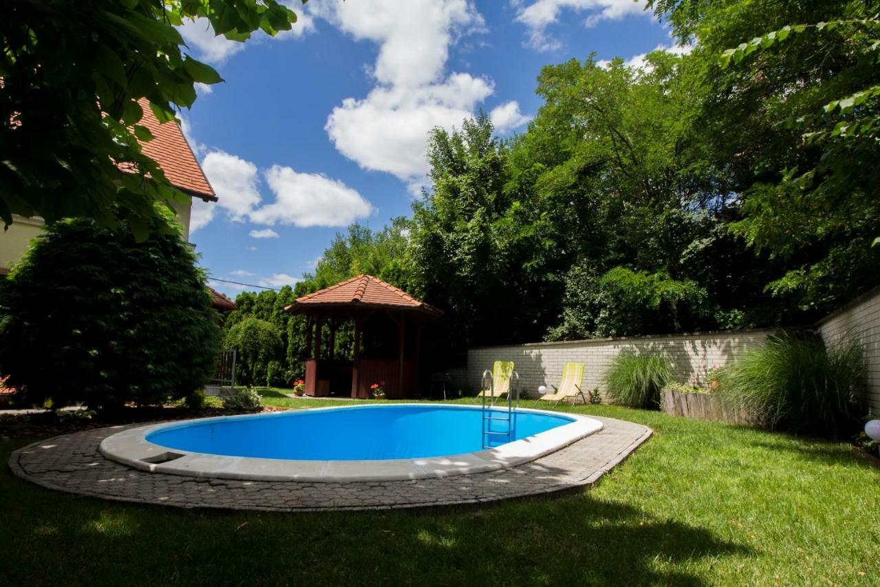 Szépkilátás Vendégház Balatonfůzfő Esterno foto