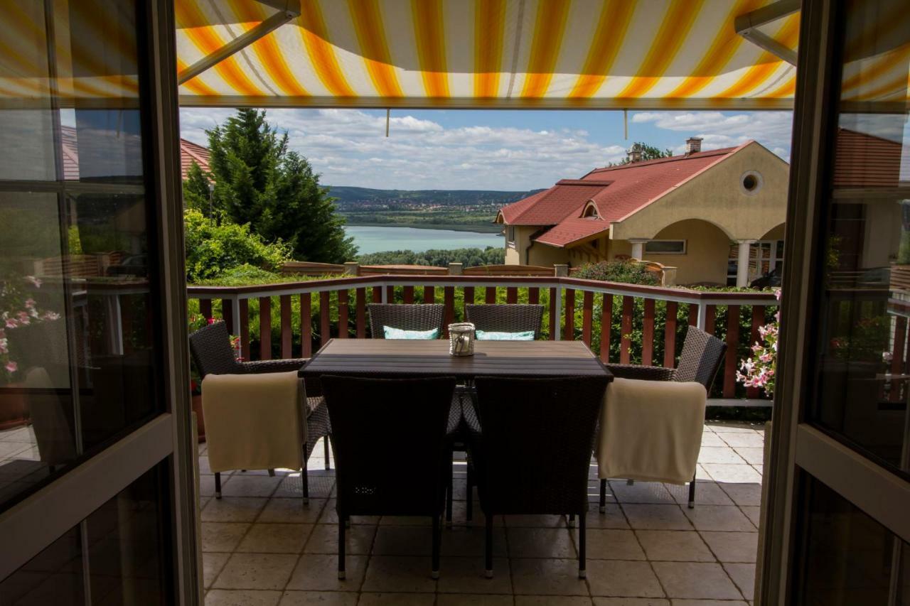 Szépkilátás Vendégház Balatonfůzfő Esterno foto
