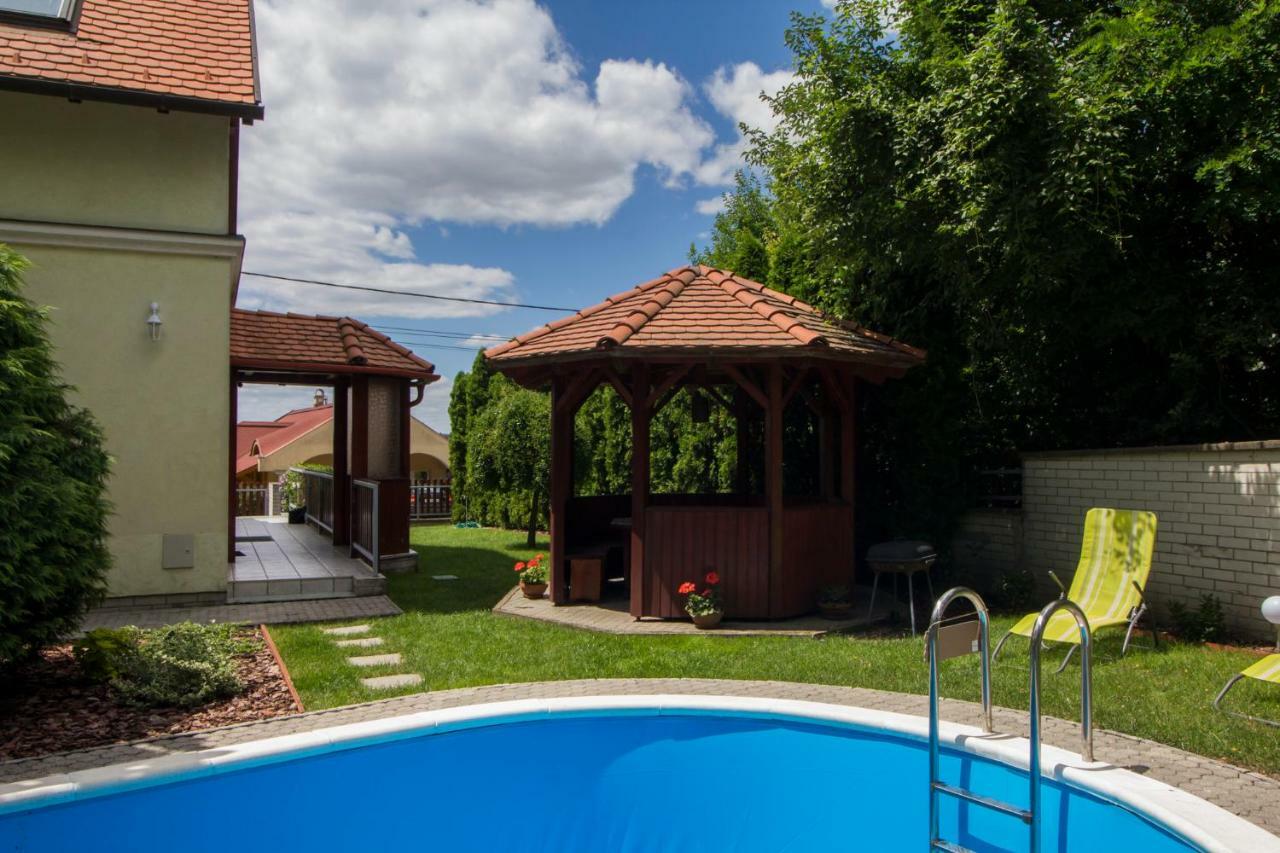Szépkilátás Vendégház Balatonfůzfő Esterno foto